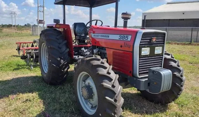Massey Ferguson mf 385 4wd tractor for Nigeria